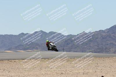 media/Apr-20-2025-CVMA (Sun) [[39090e8767]]/Race 9-Formula LW Twins Shootout/